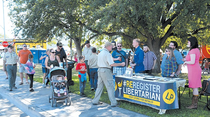 Mohave County Libertarians at the Andy Devine Days Festival in Kingman, Ariz. (Photo by Aaron Ricca.)